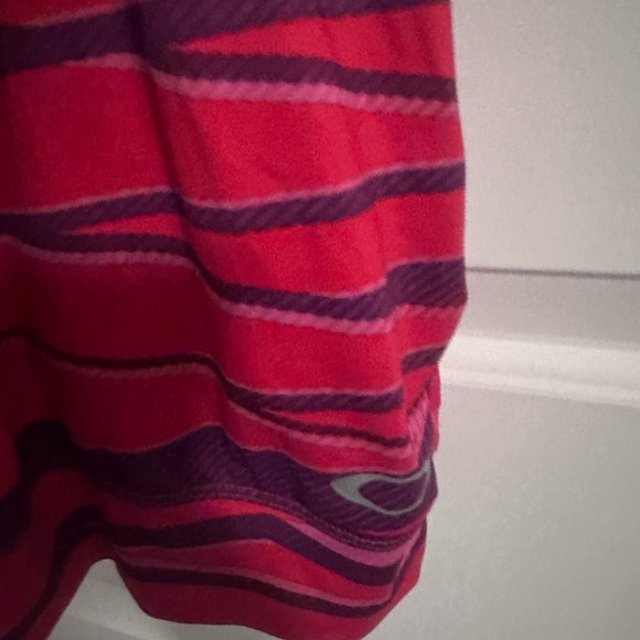 Oakley Workout Top - Picture 2 of 8